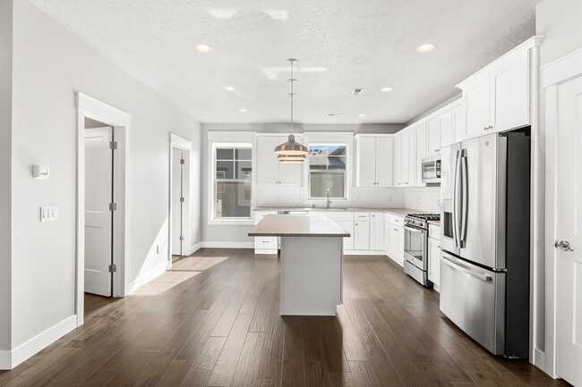 Photo - 10374 S Sage Canal Way