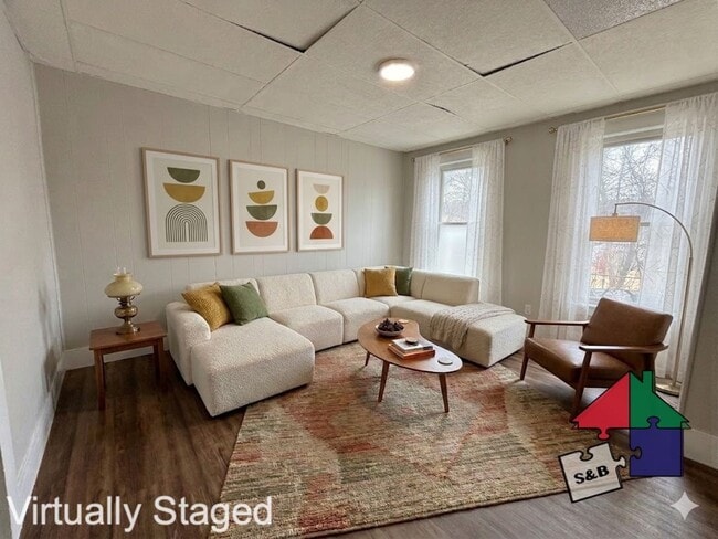 Photo - 23 Branch St Unit 2