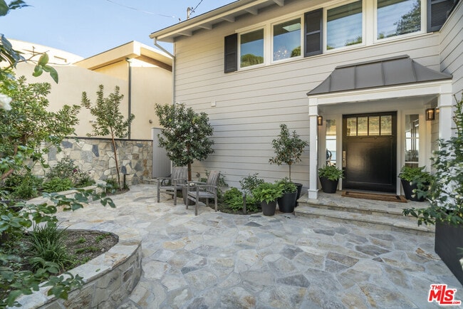 27002 Malibu Cove Colony Dr