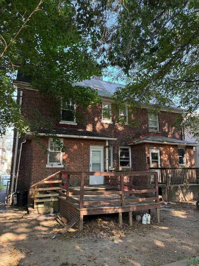 Photo - 309 East Ave