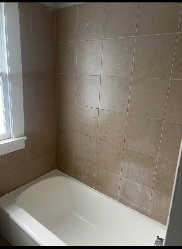 Photo - 5519 Lavey Ln