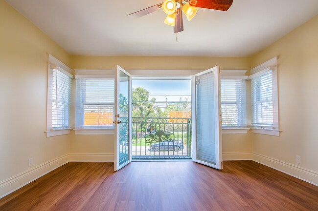 Photo - 3109 S Catalina St