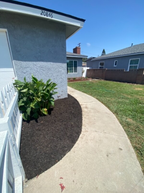 Photo - 20846 Pioneer Blvd