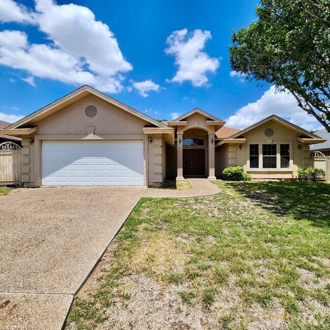 Building Photo - 8505 Ficus Cir Rental