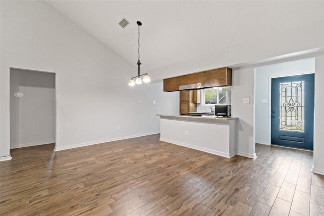 Photo - 12015 Pompton Dr