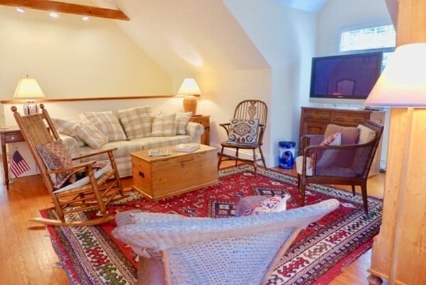 Photo - 10 James Pond Way