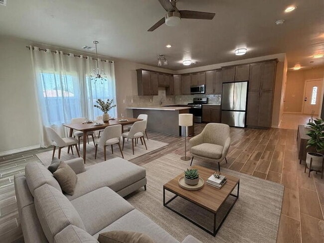 Building Photo - 3 Bed 2 Bath in NW OKC