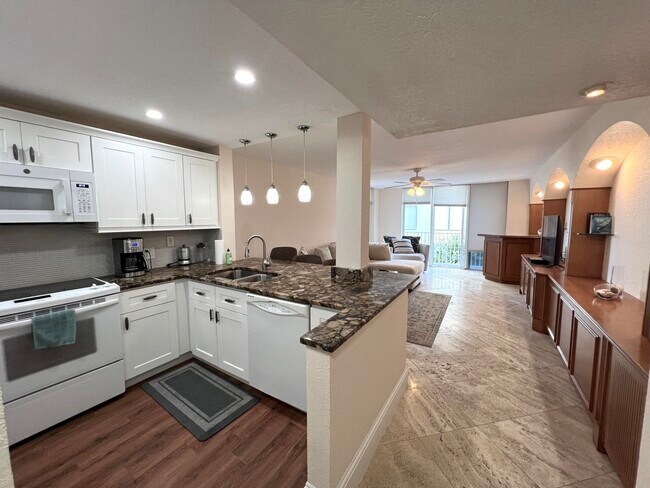 Photo - 3580 S Ocean Blvd Unidad 2d