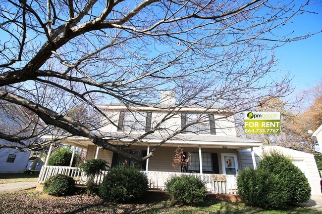 Building Photo - Convenient location Unit Pointer Ln 13A