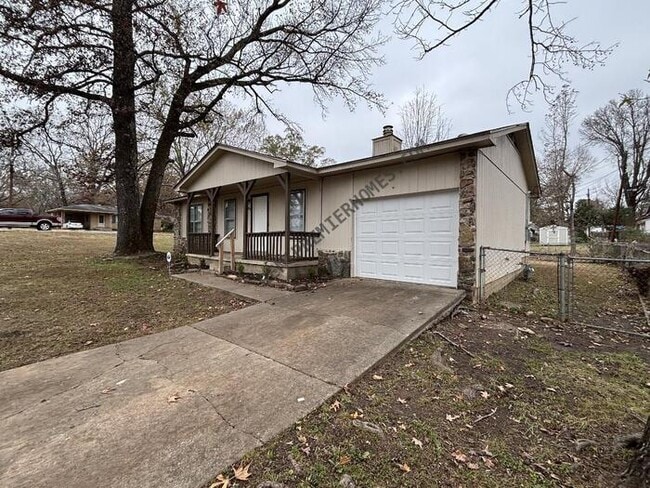 Photo - 101 Darryl Ct