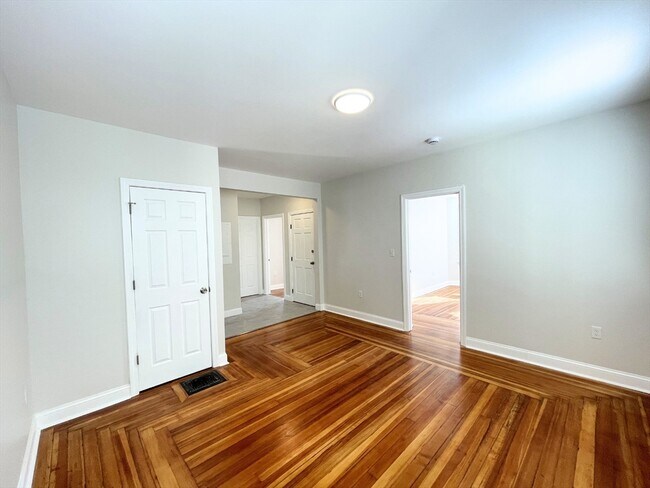 Photo - 25 Bennett St Unit 3