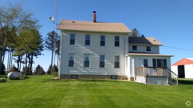 Building Photo - 9269 Wesson Rd Rental