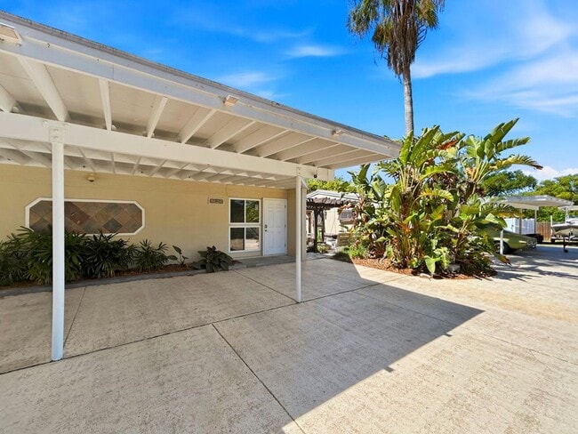 Photo - Spacious 1BR Duplex Near Beaches – Private Yard + Amenities! 1bed|1bath