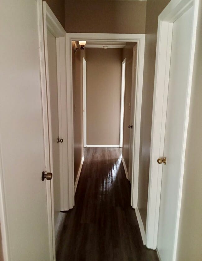 Photo - 501 Wynhurst Ct