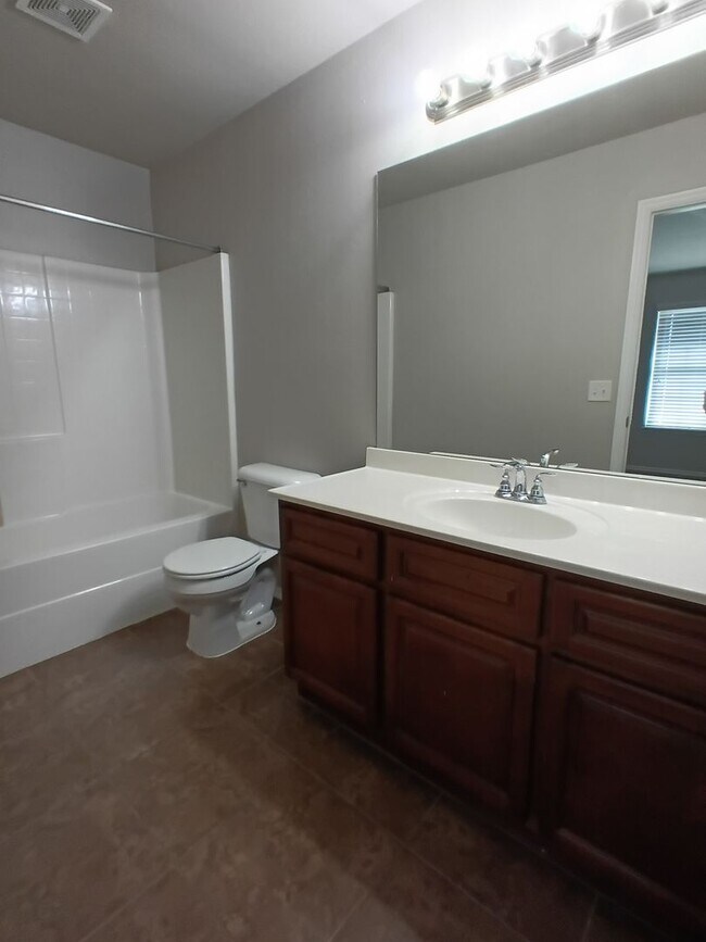 Photo - 2432 NW 197th St