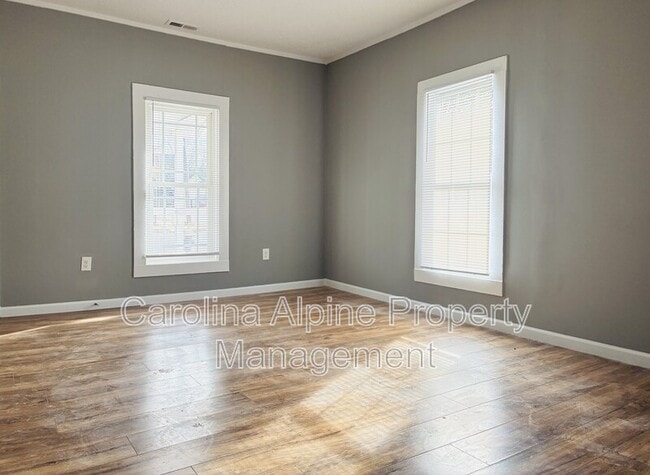 Photo - 420 McBrayer St