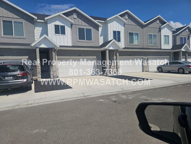 Building Photo - Beautiful Tooele Town House Available Now