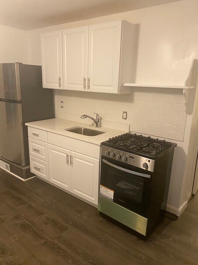 Photo - 3501 Boulevard of the Allies Blvd Apartments Unit 1