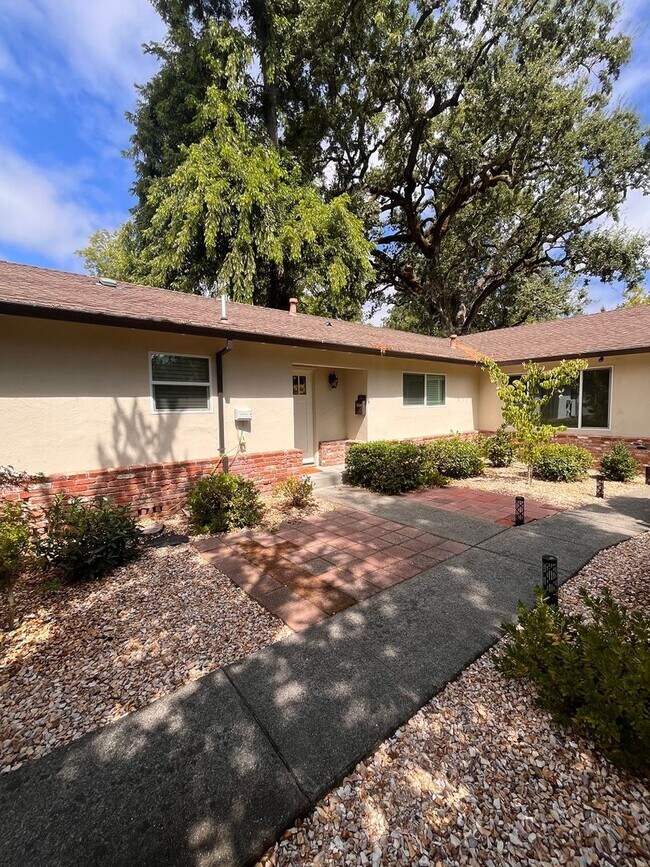 Photo - 1408-1410 Myrtle Street Unidad 1410