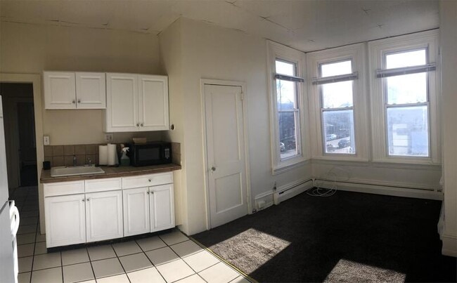 Photo - 705 George St Condo