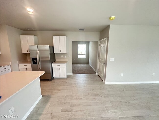 Photo - 801 Serenity Ln