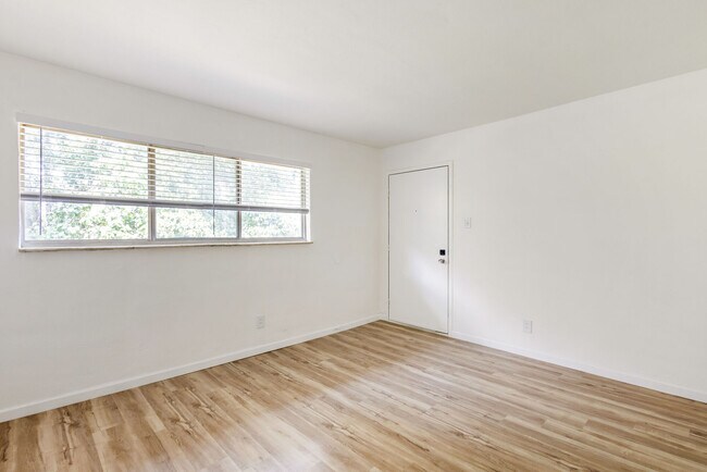 Photo - Kingston Apartments