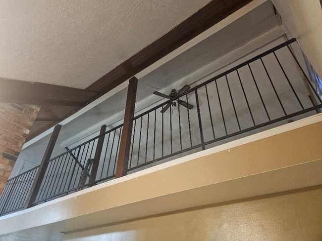 Photo - 4011 Alshire Dr