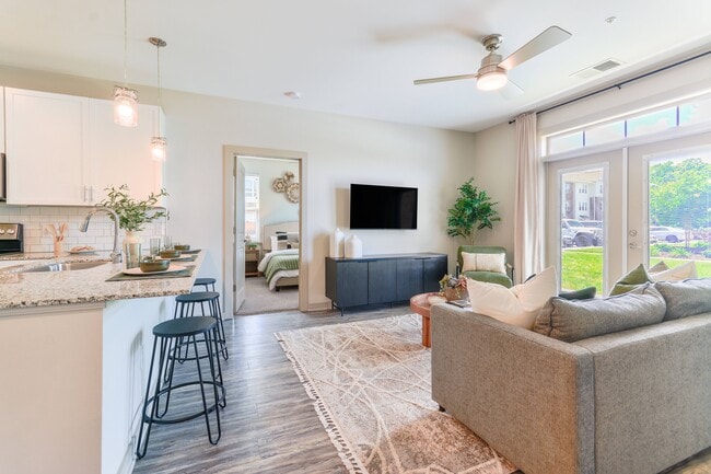 Photo - Hawthorne at St. Marks