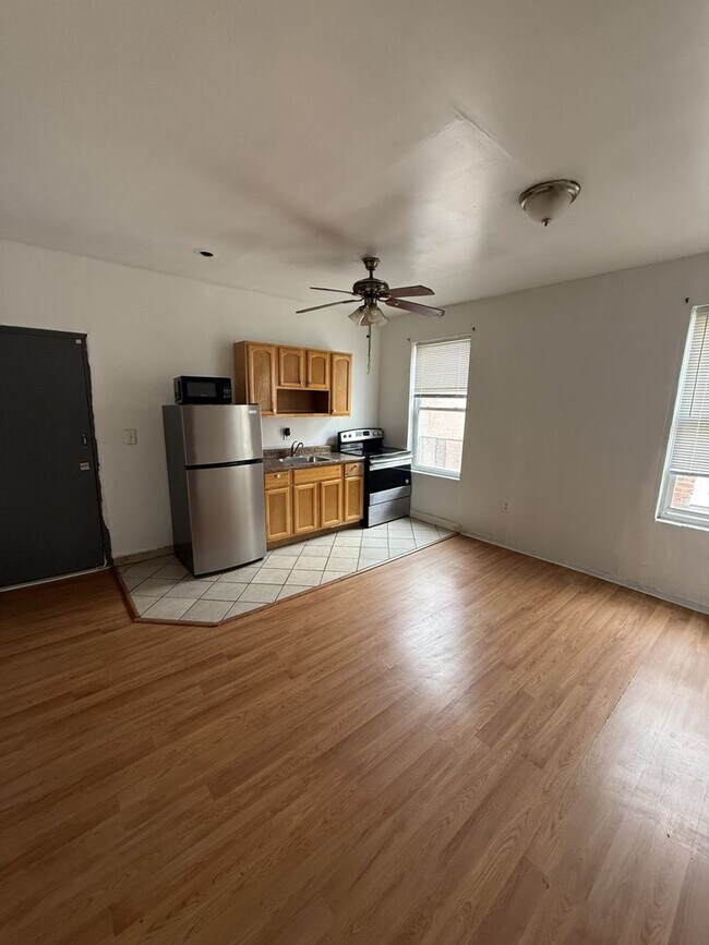 Photo - 5119 Chestnut St Unit 2R