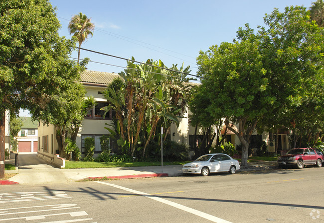 Building Photo - 1424-38 Gardner Street, Rental