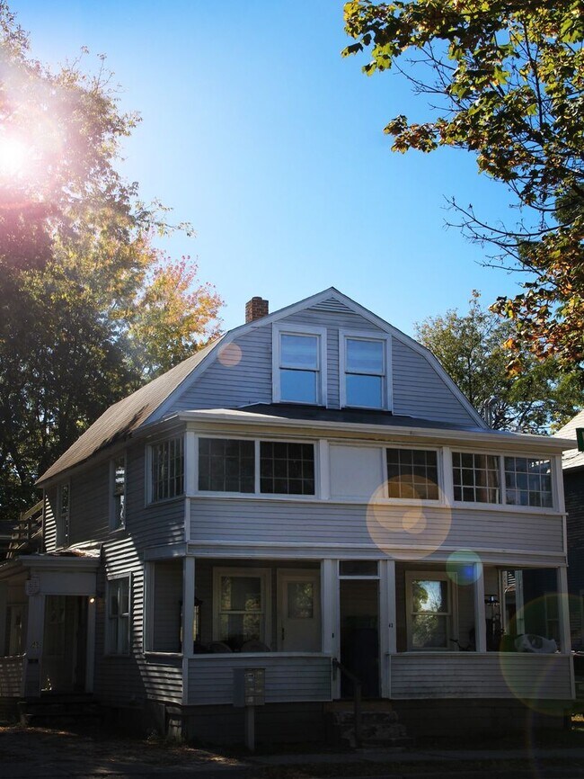 Photo - 47 Willow St Unidad 1