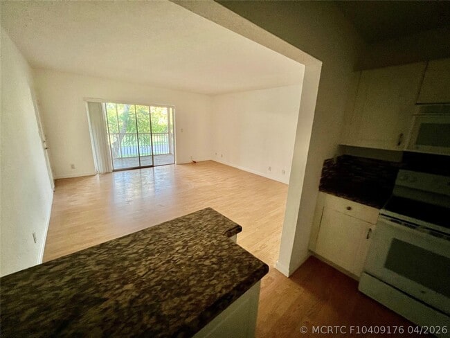 Photo - 760 SE 2nd Ave Unit C202