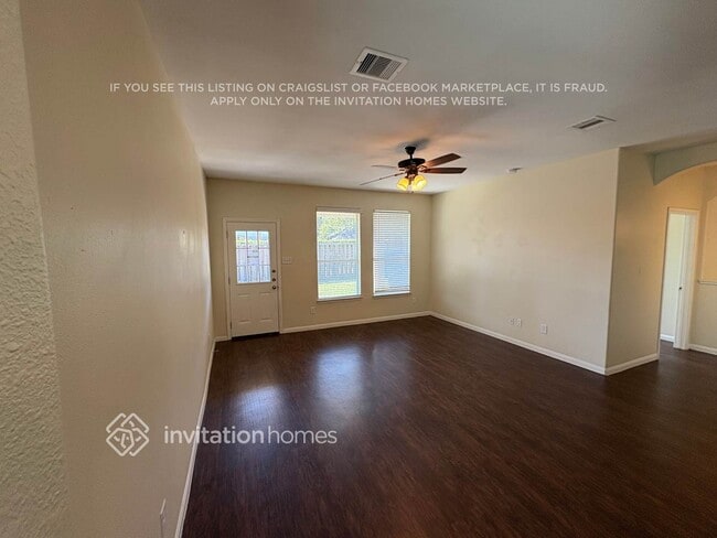 Photo - 13529 Raintree Dr