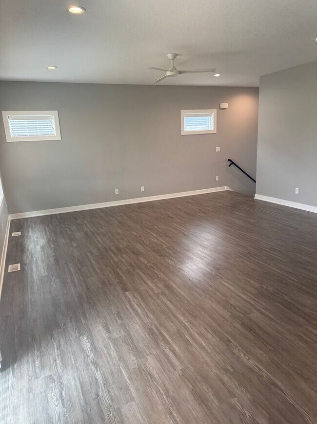 8879 Primo Ln