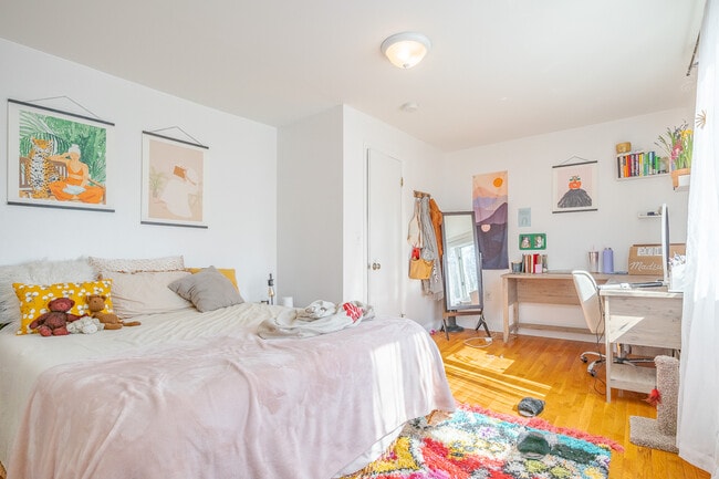 Photo - 238 Everett St