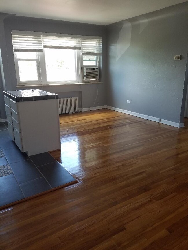 Photo - 505 Logan St Unit 3