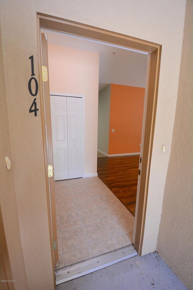 Photo - 4047 Meander Pl
