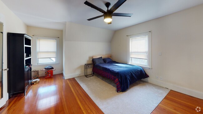 Building Photo - 96 Columbia St Unit 2 Rental