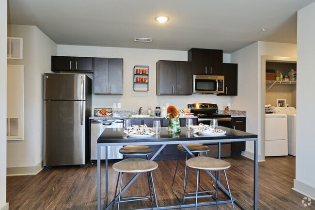 3BR, 3BA - 1,229SF - Yugo Corvallis Domain