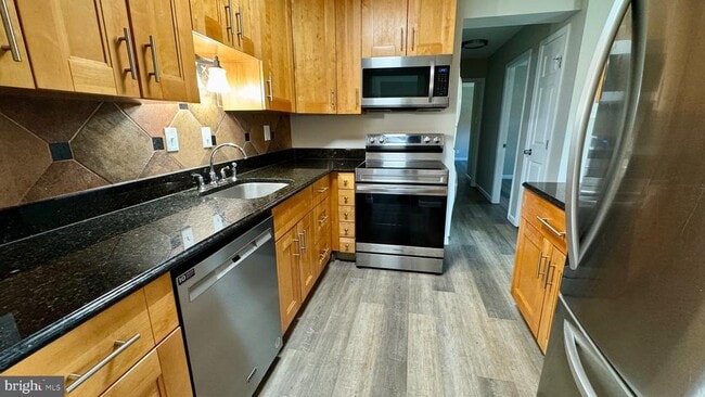 Photo - 6230 Edsall Rd Unit 202