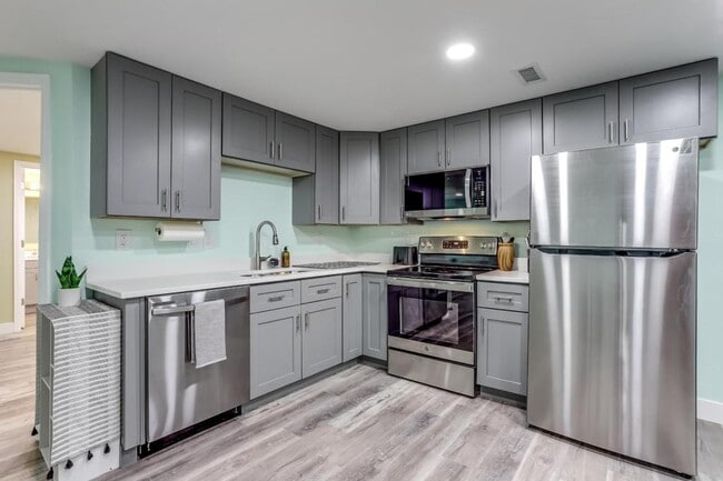 Building Photo - 15054 E Dartmouth Ave Rental