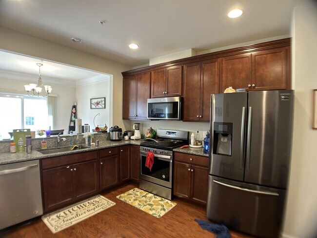 Photo - 7 Chestnut Crk