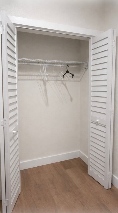 Photo - 801 E Knollwood St