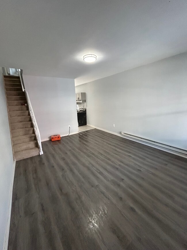 Photo - 1920 Ruan St