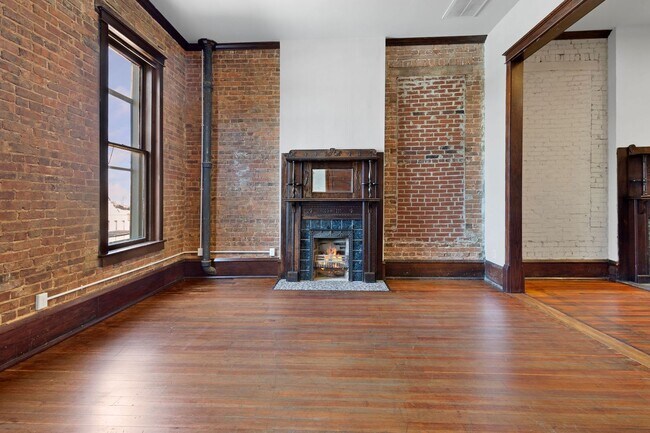 Photo - Luxury Living in a Fully Renovated Historic Building