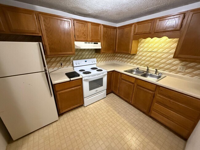 Photo - 224 Halsey St Unit 4