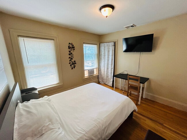 Photo - 7 Hope St Unit 2