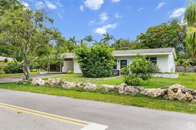 Building Photo - 8225 SW 117th Terrace Rental