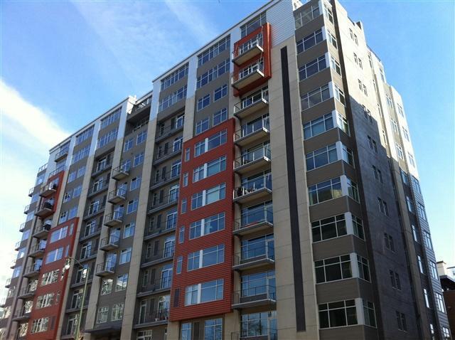 Photo - 309 W Washington Ave Condo