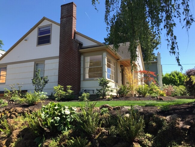 Photo - 4070 NE 8th Ave